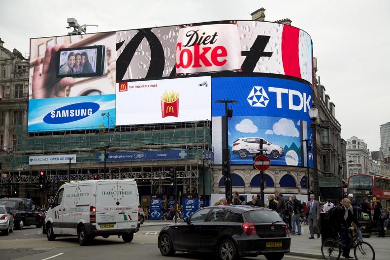 illuminated signs, Piccadilly Circus, London, UK