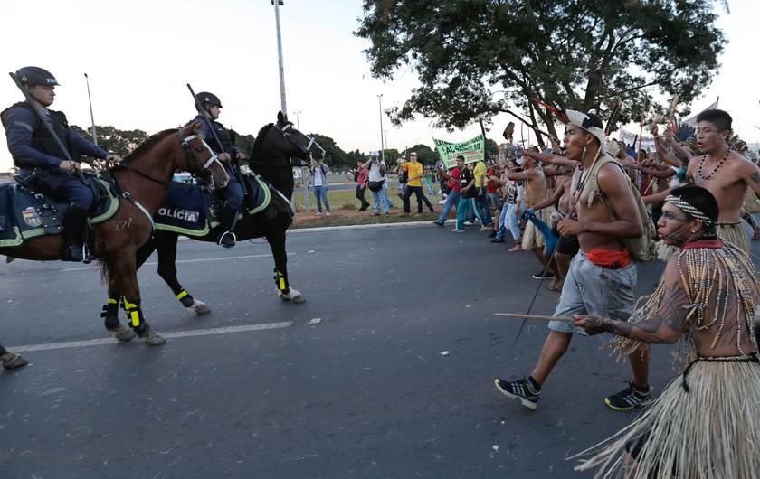 indigenous people protesting 