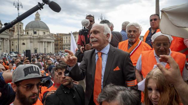 Antonio Pappalardo, leader of the new political movement “Orange Vests” (Gilet Arancioni) addresses the media at a rally in Rome
