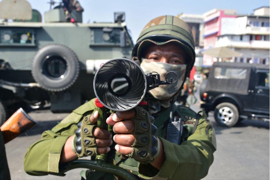 A security personnel facing the protesters in Manipur dated February 28, 2024. (Photo: Robinson Wahengbam)