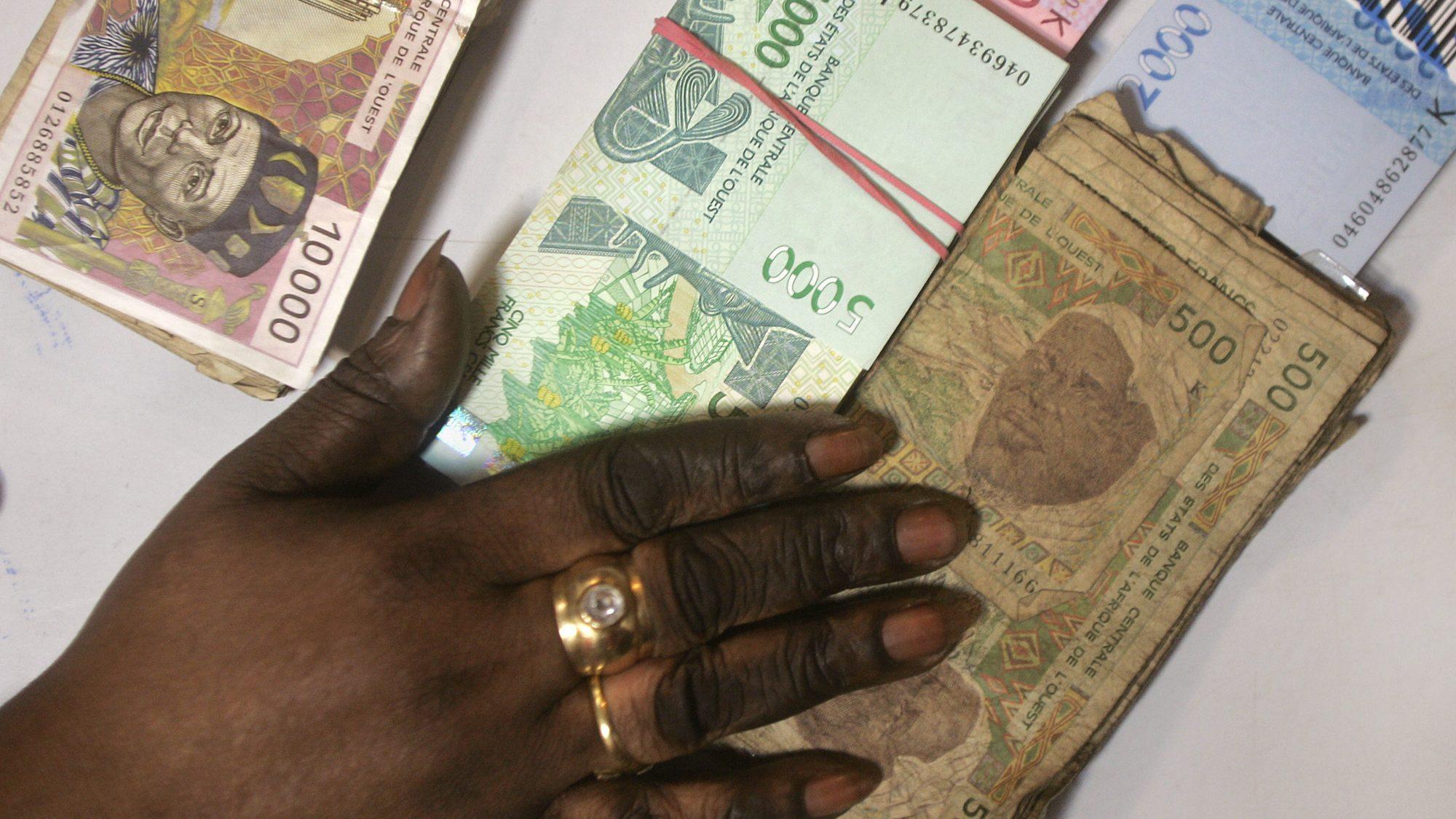 old and new banknotes of the CFA Franc