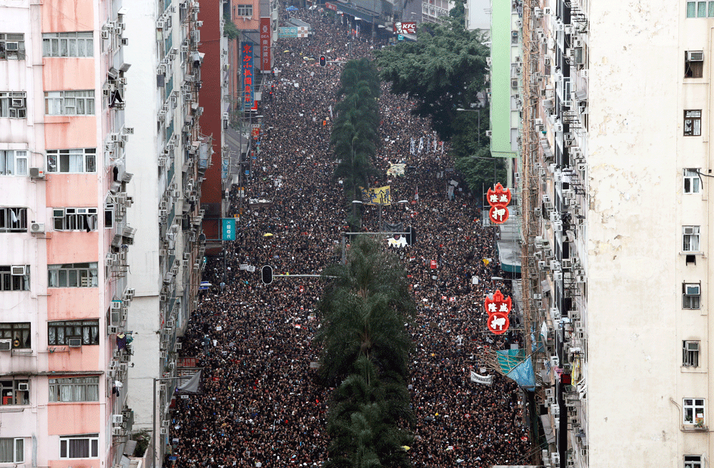 Massive crowds protest in Hong Kong, June 16, 2019.
