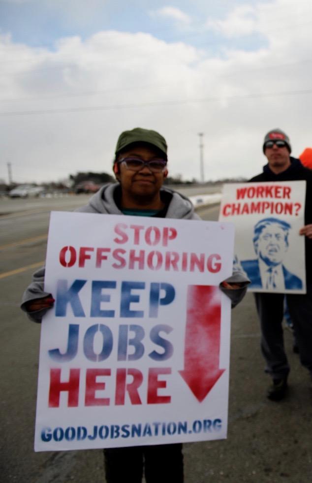 GM workers outside closed plant in Lordstown, Ohio