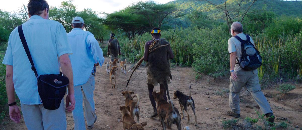 Hunting in Hadza tourism (Yatsuka Haruna)