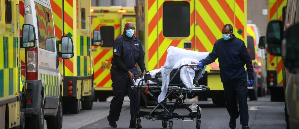 ambulance arrives with a patient at Royal London Hospital in January 2021