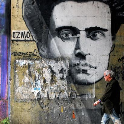 Antonio Gramsci street mural
